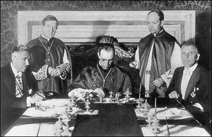 [Concordat+between+the+Vatican+and+the+Nazis+1933.+Von+Papen+left.+Pacelli+middle.jpg]