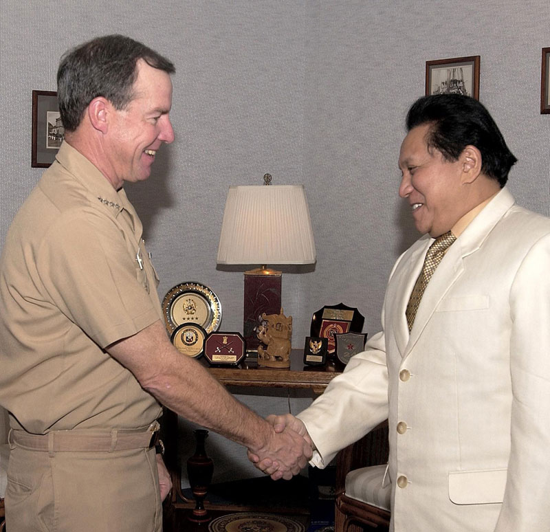 [0+Hendropriyono.jpg]