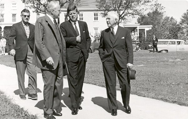 [Dulles+Kennedy+McCone.jpg]