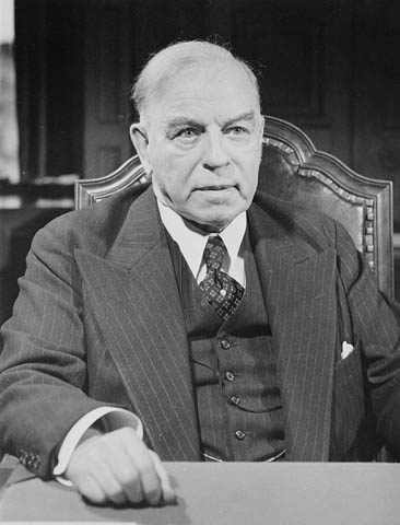 [WilliamLyonMackenzieKing.jpg]