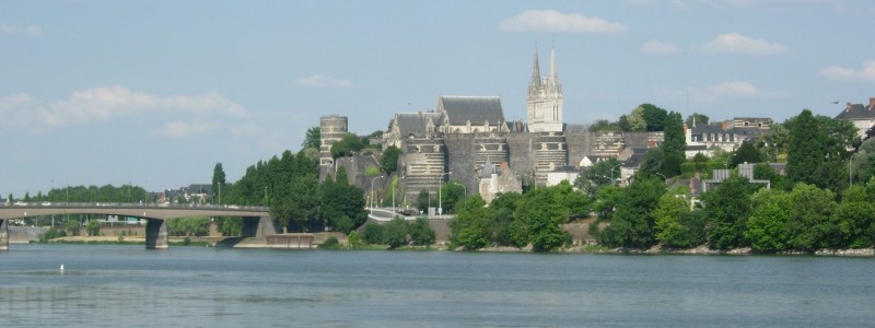 [La_Maine_a_Angers.jpg]