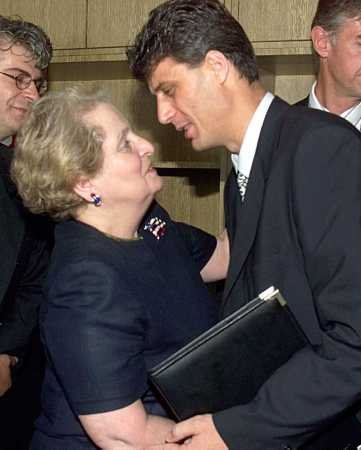 [thaci.bmp]