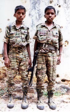 [0+0+childsoldiers.jpg]