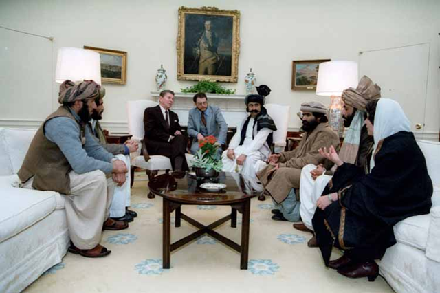 [taliban-haqqni-in-white-house.png]