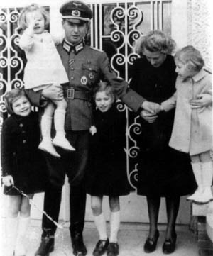 [Degrelle.jpg]