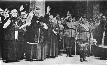 [Spanish+Bishops+giving+fascist+salute.jpg]
