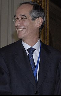 [200px-Alvaro_Colom_Caballeros.jpg]