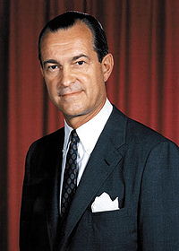 [200px-Richard_M_Helms.jpg]