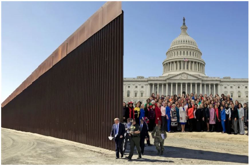 wall around capitol.JPG