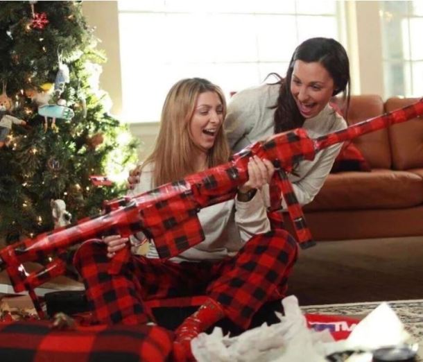 gun christmas.JPG