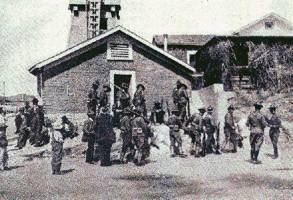 US soldiers with surrendered Federalists.