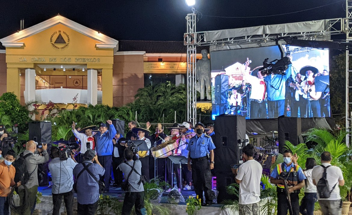 Nicaragua Daniel Ortega mariachi