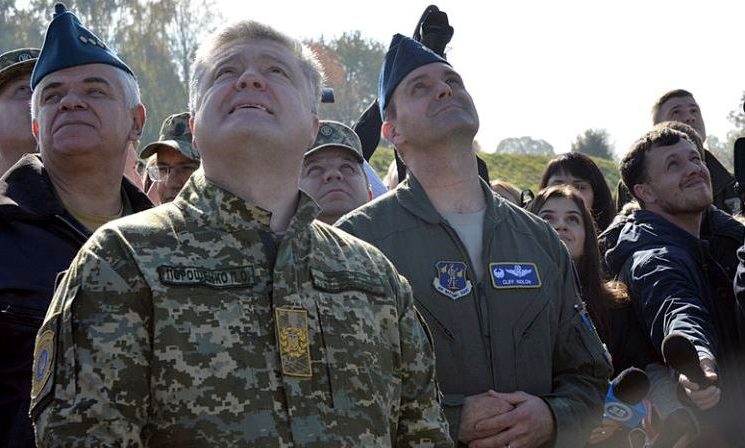 As Media Focuses on Syria Withdrawal, Ukraine Preps for War with Russia