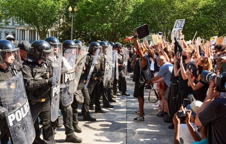 UN Experts Call for an End to Police Brutality Worldwide