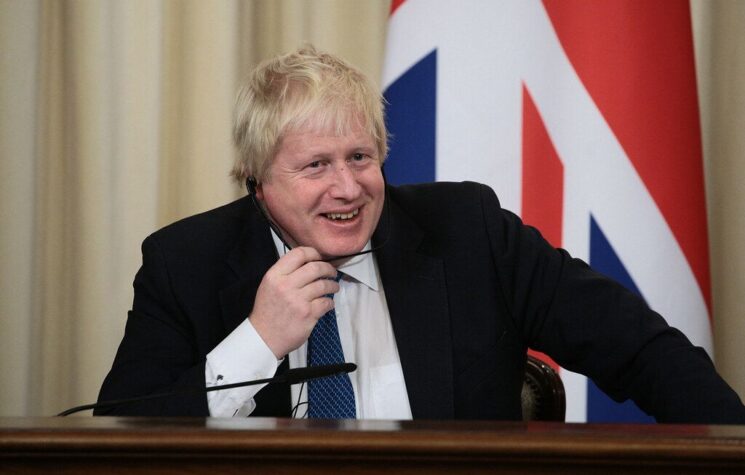 How Did England End Up in This Unprepared Omicron Mess?