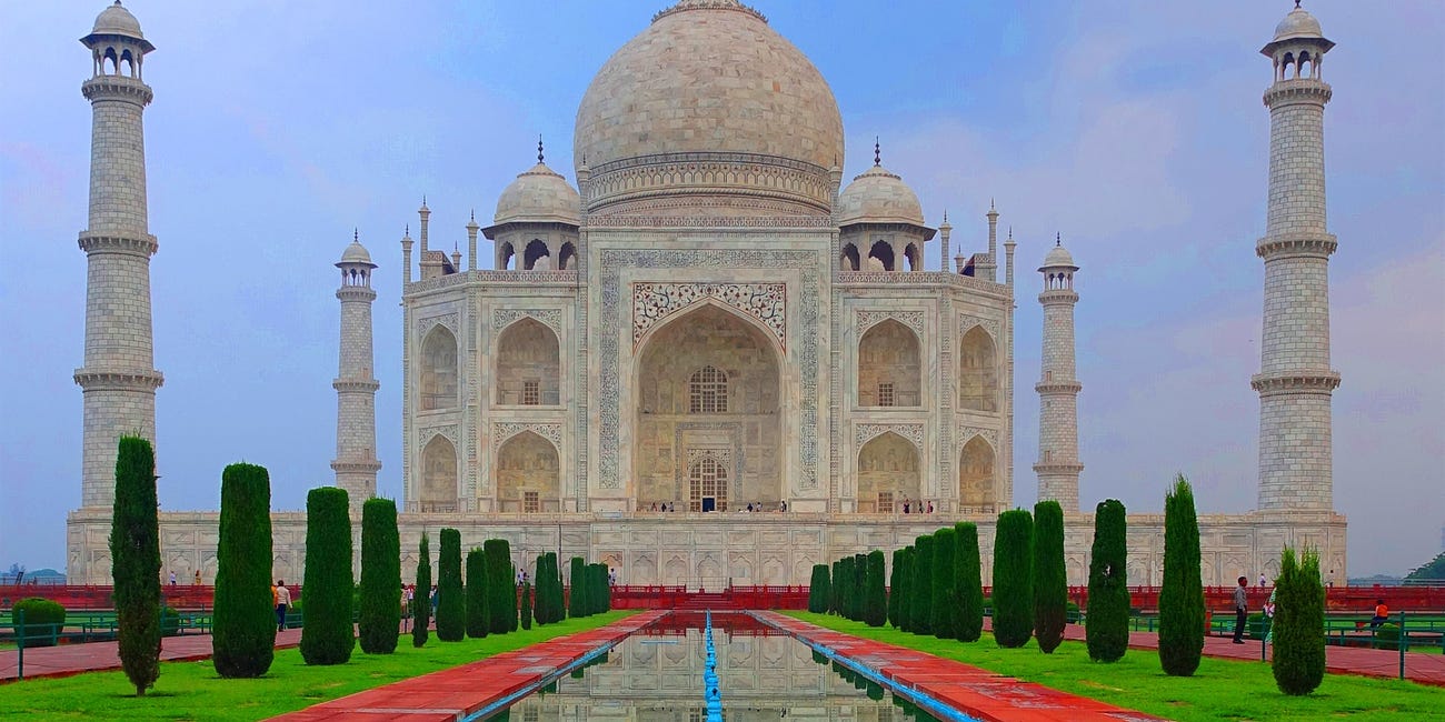 ENERGY ENHANCEMENT MEDITATION AT THE TAJ MAHAL JUNE 2023 WITH SATCHI AND DEVI