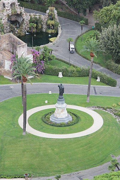 File:Vatican Gardens from the dome of Saint Peter's Basilica 2020 P02 Saint Peter statue.jpg