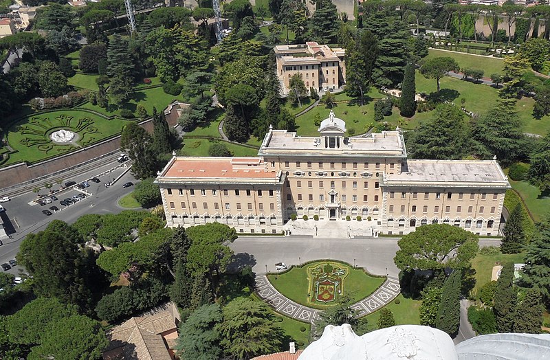 File:Blick vom Petersdom - panoramio.jpg