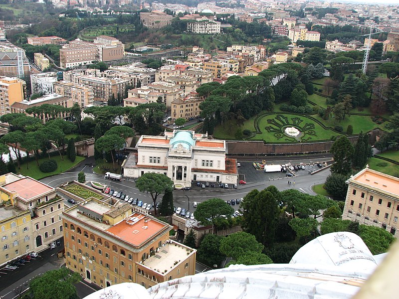 File:00120 Vatican City - panoramio (64).jpg